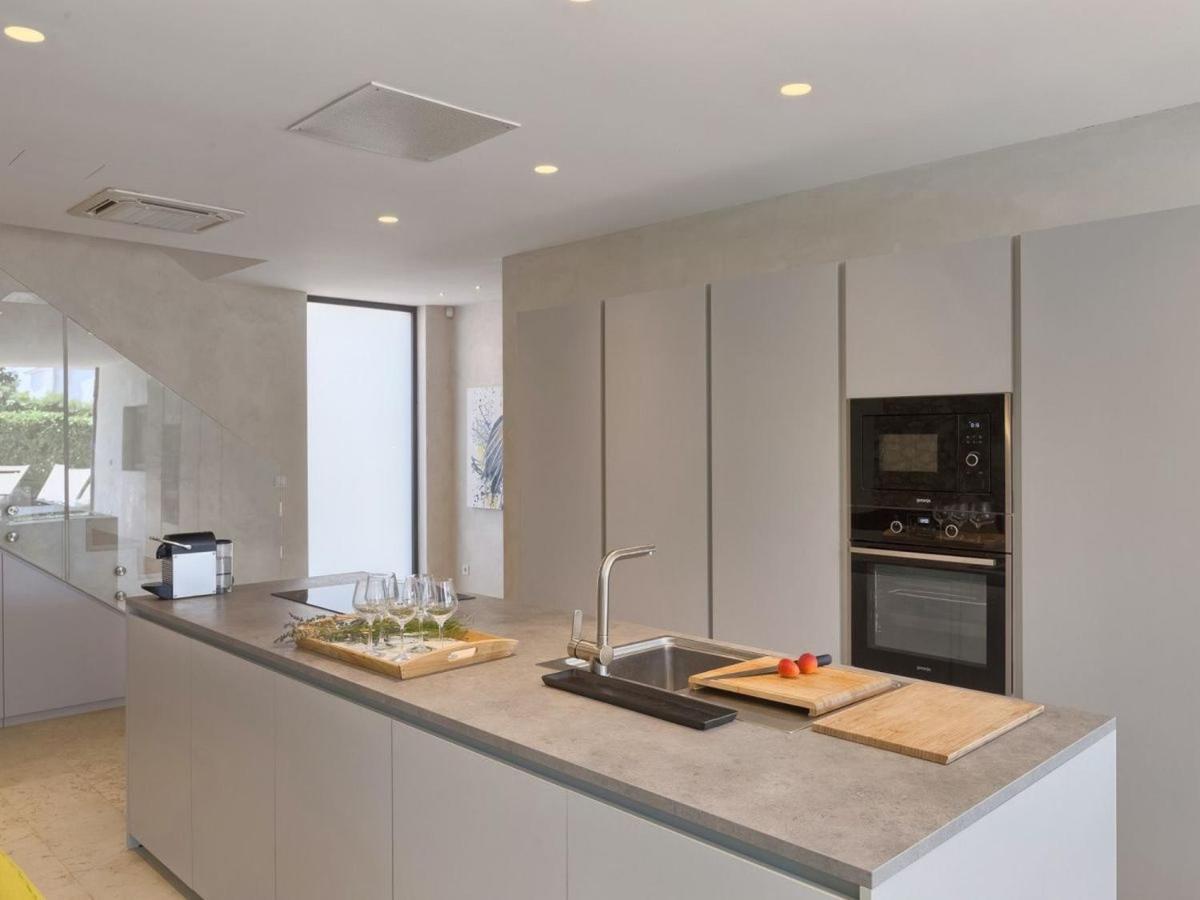 Meryema - Excellent With Sea View Vila